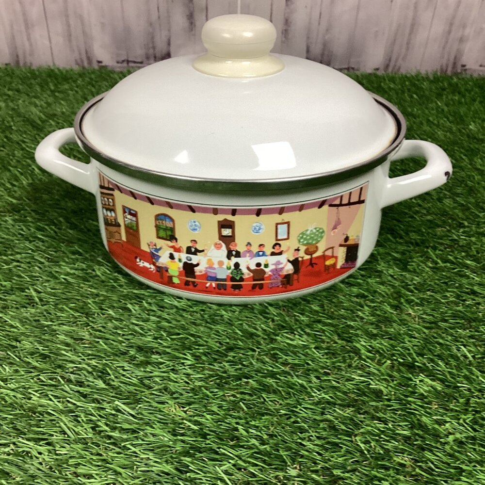 Villeroy & Boch Design NAIF Covered Casserole Pan Pot 8"